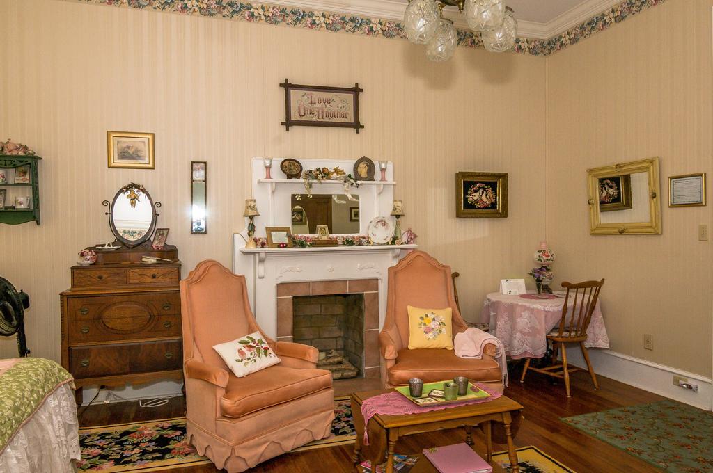 Bed and breakfast Holly House Of Hamilton Extérieur photo