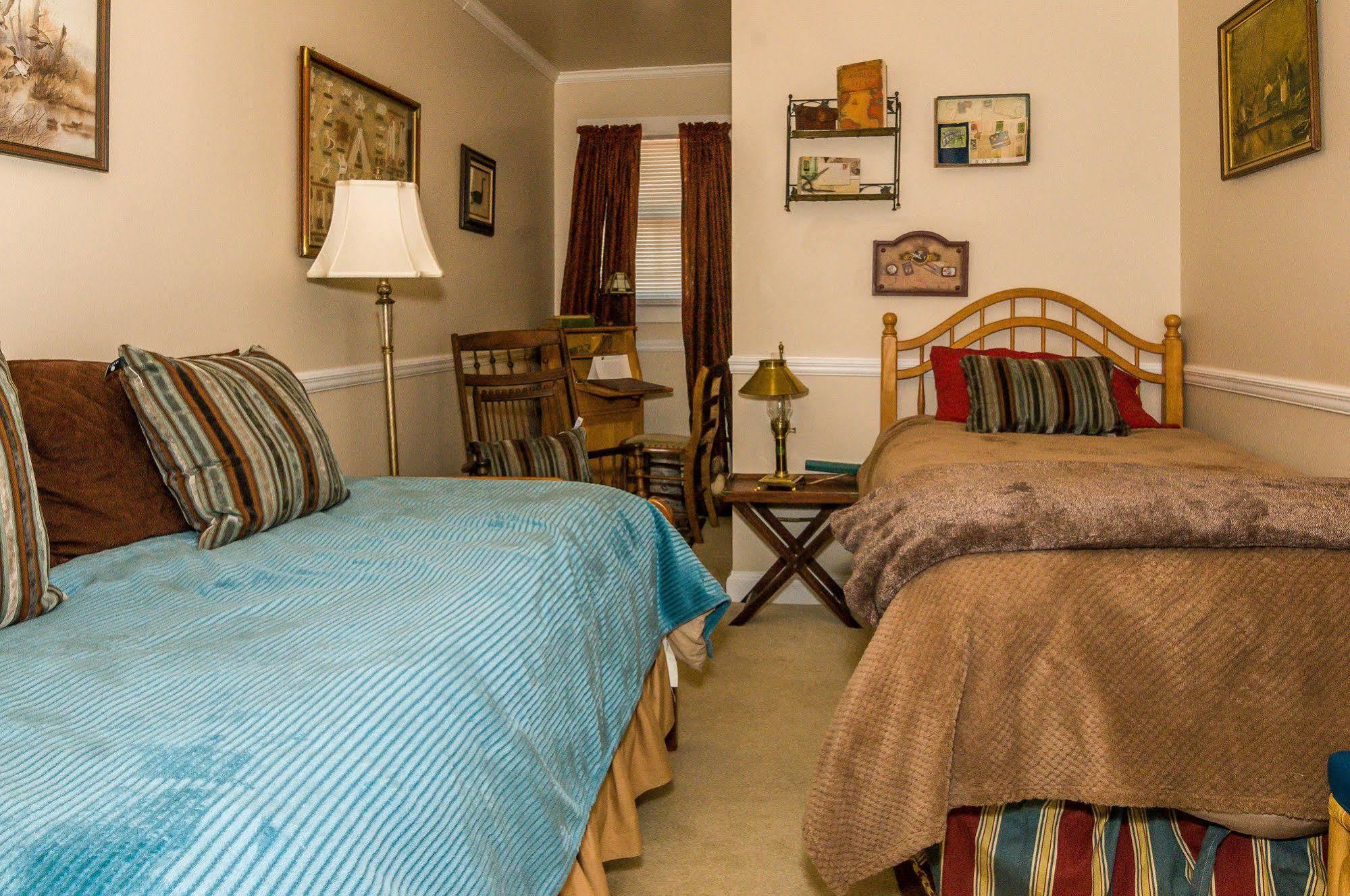 Bed and breakfast Holly House Of Hamilton Extérieur photo